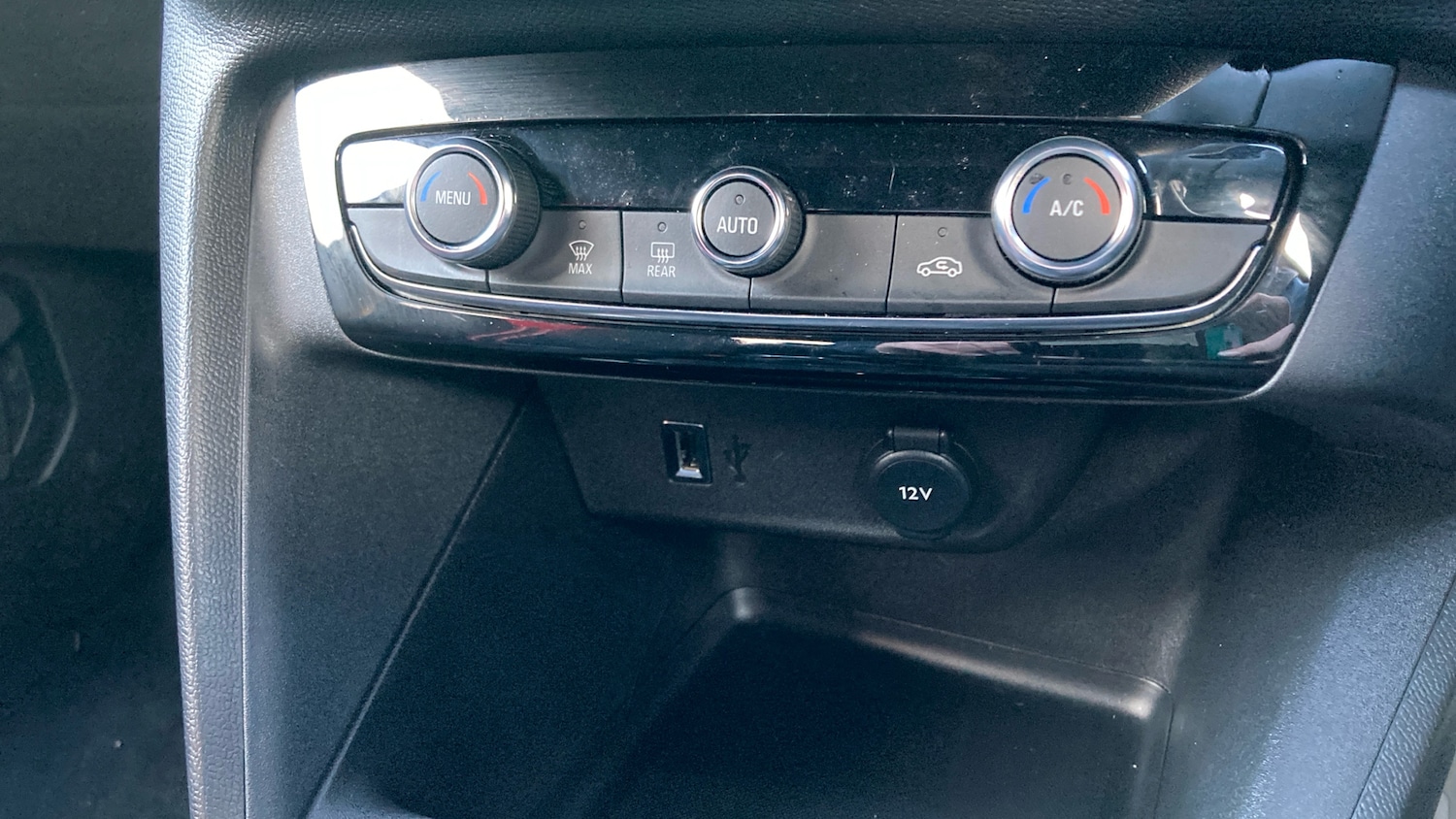 Used Vauxhall Corsa 2023 for sale - 76882301: Photo 25