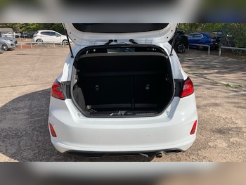 Used Ford Fiesta 2022 for sale - 76127965: Photo 4
