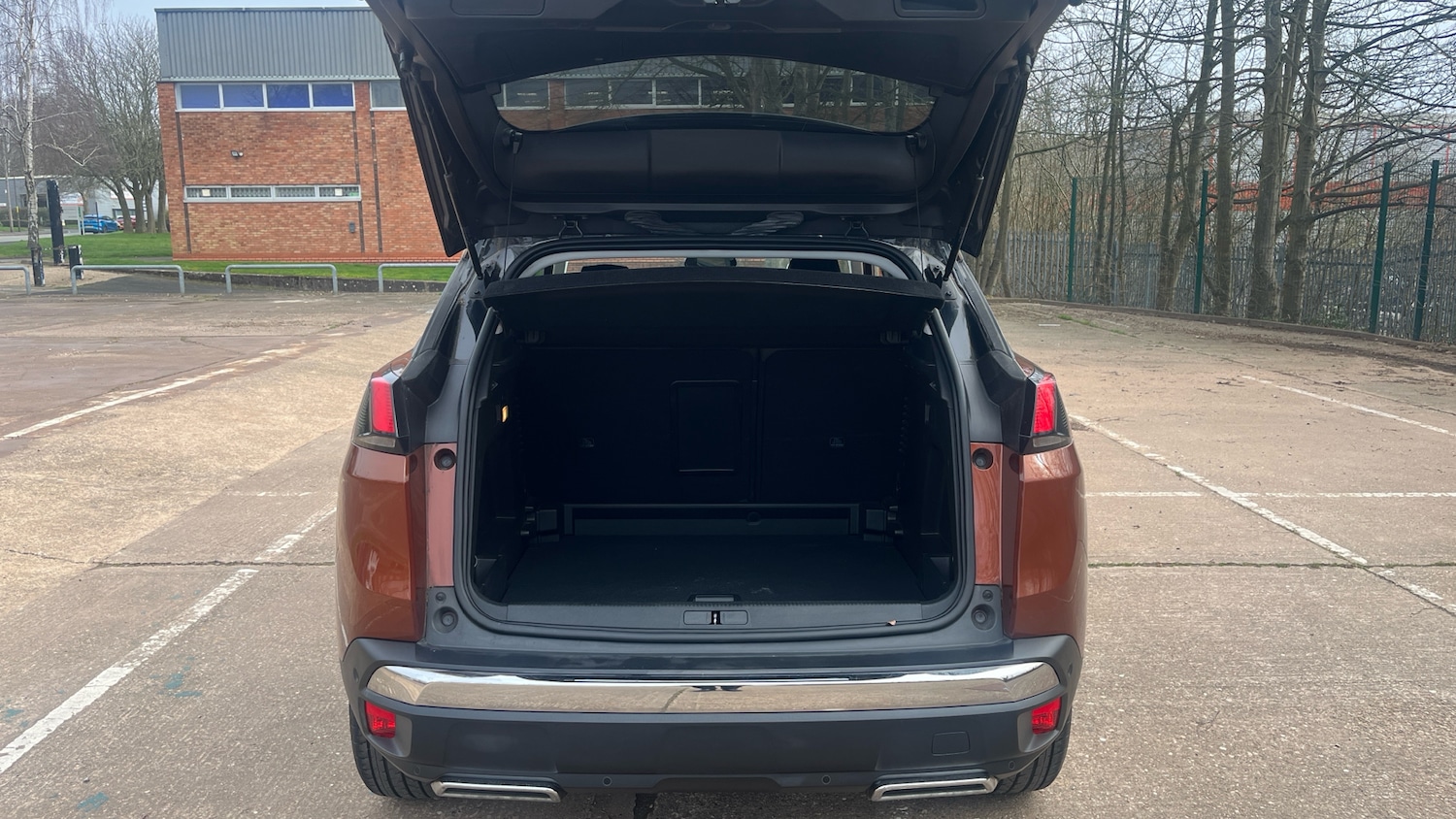 Used Peugeot 3008 2018 for sale - 77774998: Photo 4