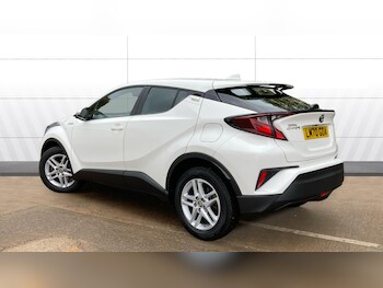 Used Toyota C-HR 2020 for sale - 76243096: Photo 2