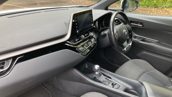 Used Toyota C-HR 2020 for sale - 76243096: Photo 9