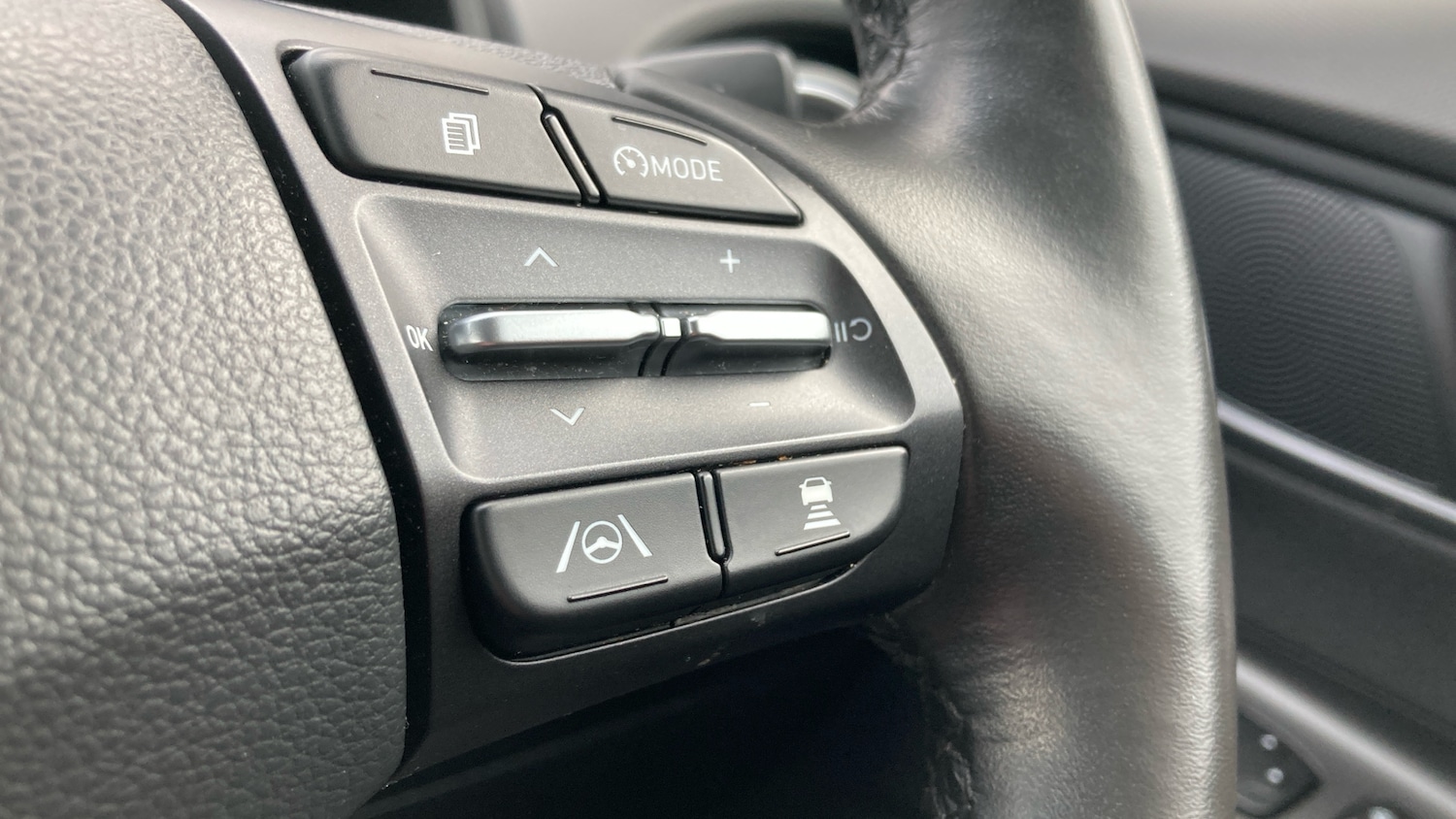 Used Hyundai KONA 2022 for sale - 76451795: Photo 31