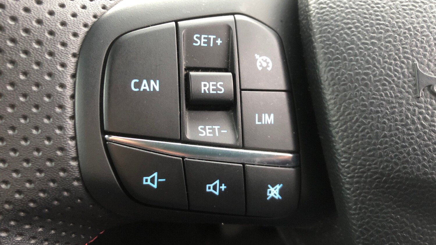 Used Ford Puma 2023 for sale - 77817884: Photo 28