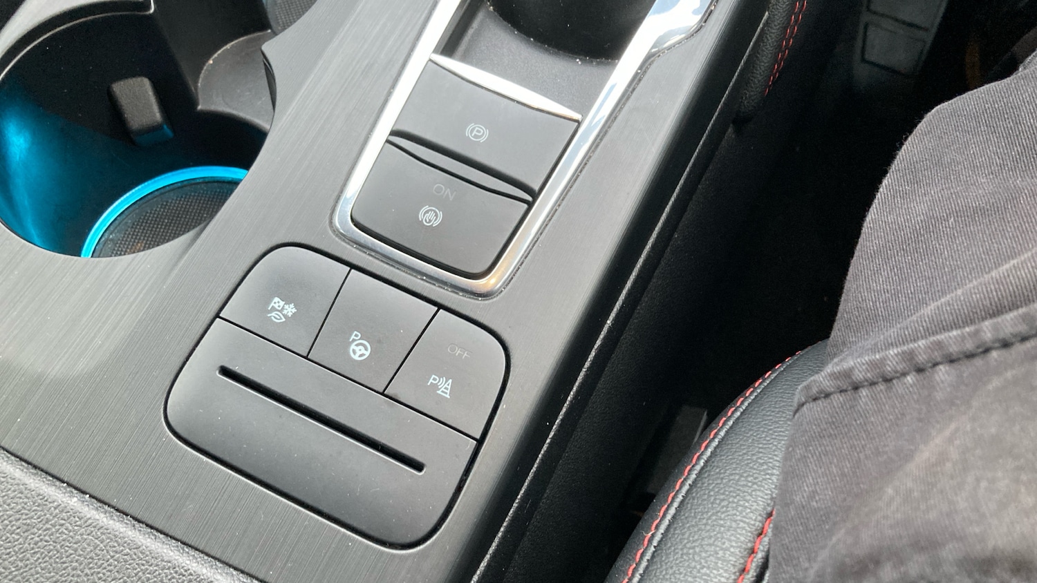 Used Ford Kuga 2022 for sale - 76979328: Photo 29