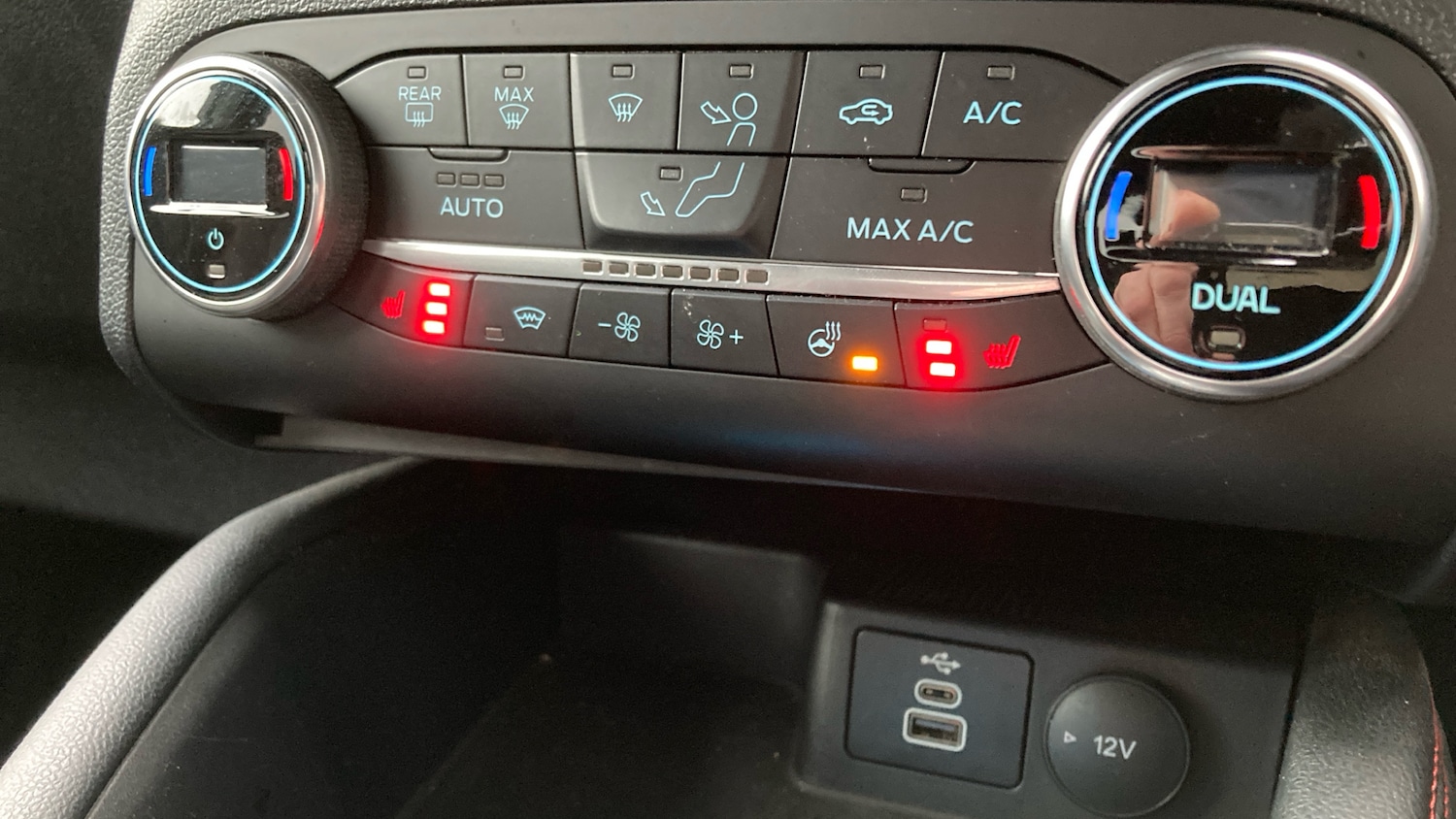 Used Ford Kuga 2022 for sale - 76979328: Photo 38