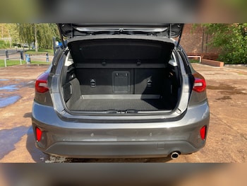 Used Ford Focus 2022 for sale - 75995054: Photo 4