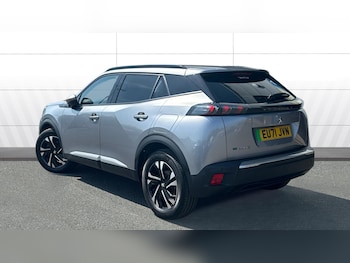 Used Peugeot 2008 2021 for sale - 78980892: Photo