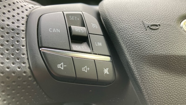 Used Ford Puma 2022 for sale - 76243092: Photo 30