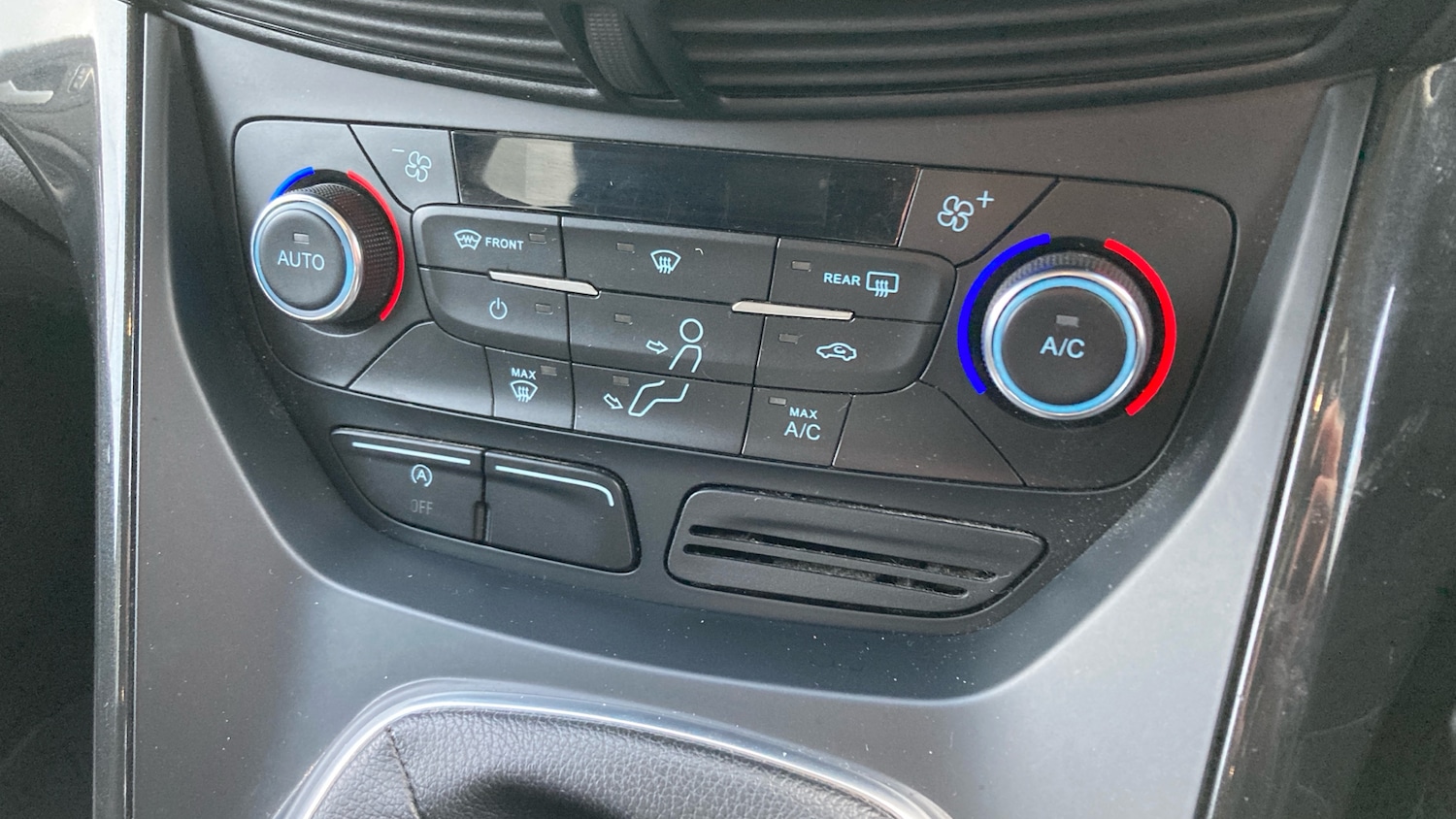 Used Ford Kuga 2019 for sale - 77125628: Photo 25