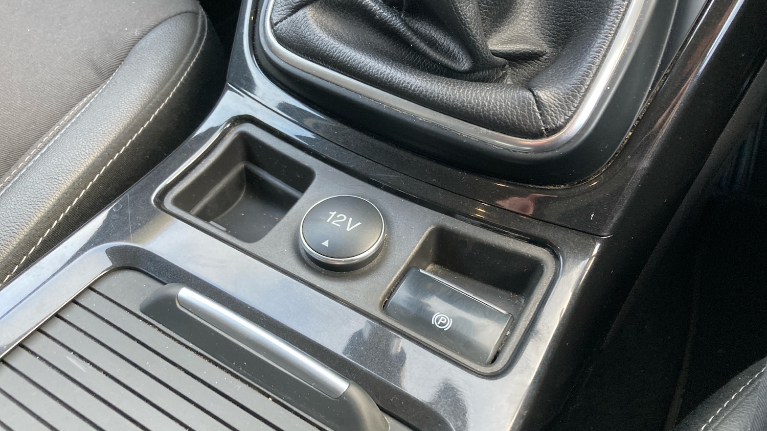 Used Ford Kuga 2019 for sale - 77125628: Photo 26