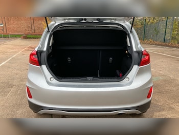 Used Ford Fiesta 2019 for sale - 76421759: Photo