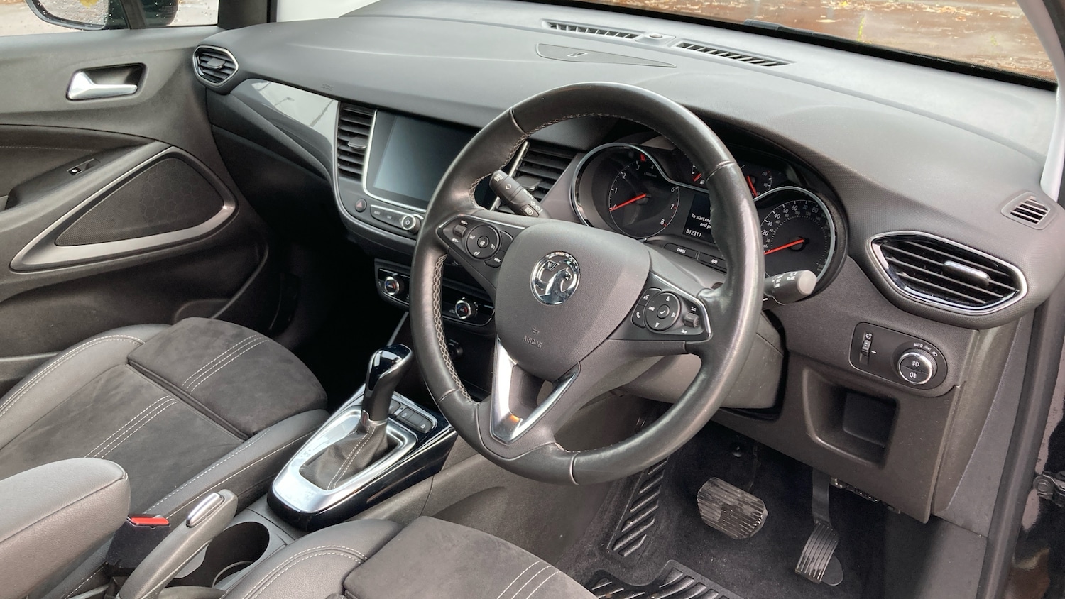 Used Vauxhall Crossland 2022 for sale - 76452673: Photo 11