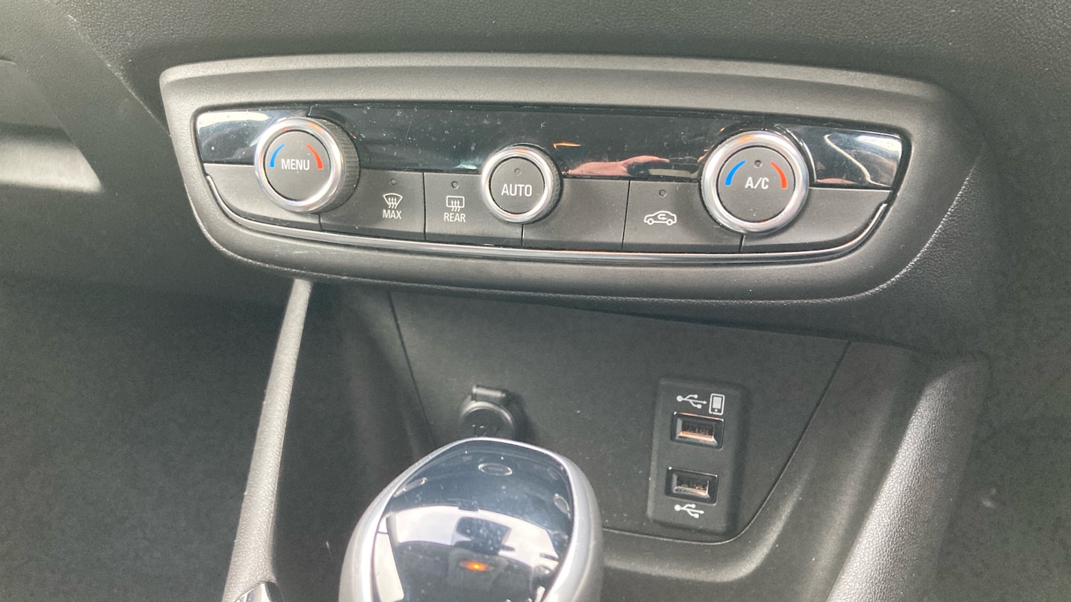 Used Vauxhall Crossland 2022 for sale - 76452673: Photo 23