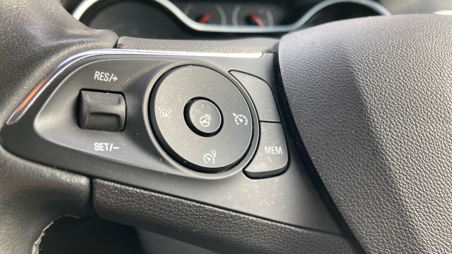 Used Vauxhall Crossland 2022 for sale - 76452673: Photo 29