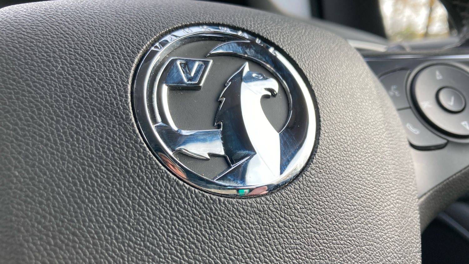 Used Vauxhall Crossland 2022 for sale - 76452673: Photo 30