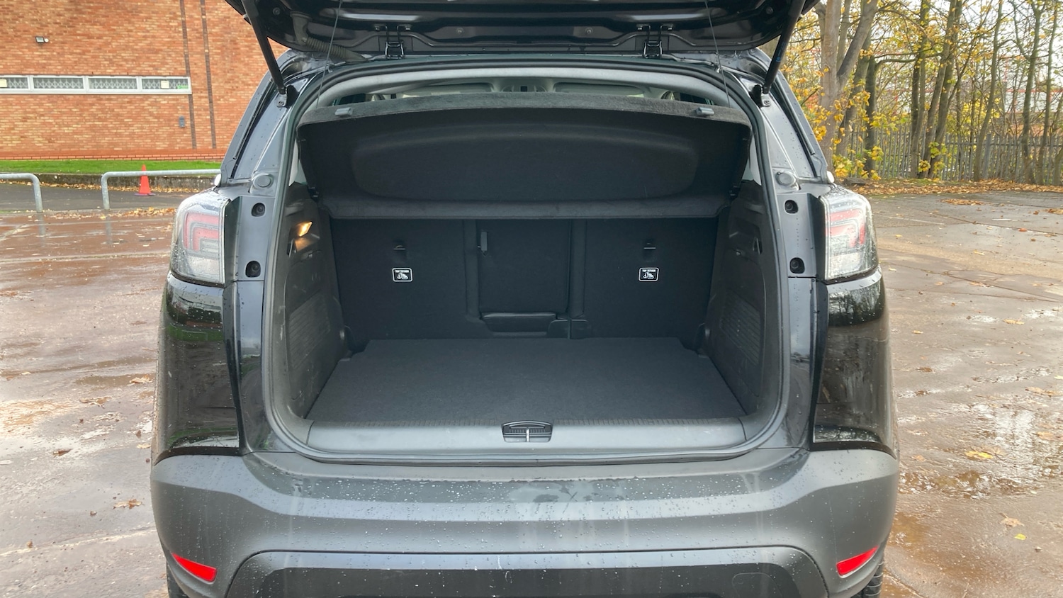 Used Vauxhall Crossland 2022 for sale - 76452673: Photo 4