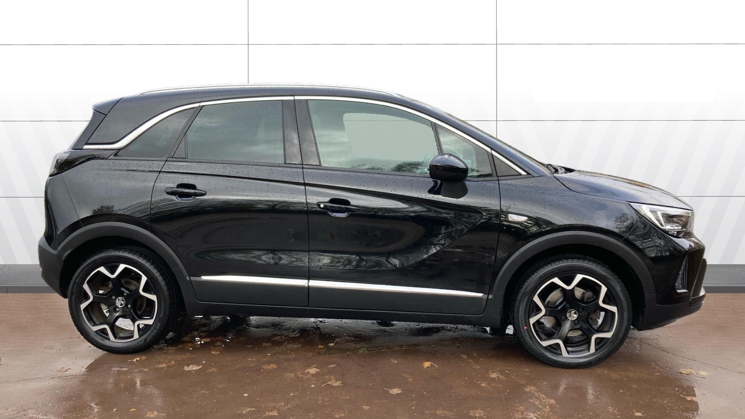 Used Vauxhall Crossland 2022 for sale - 76452673: Photo 5