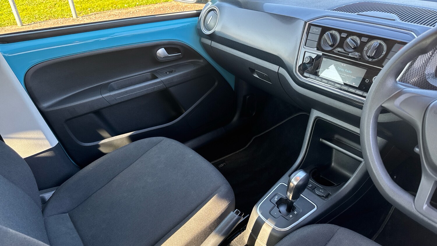 Used Volkswagen up! 2017 for sale - 77760468: Photo 14