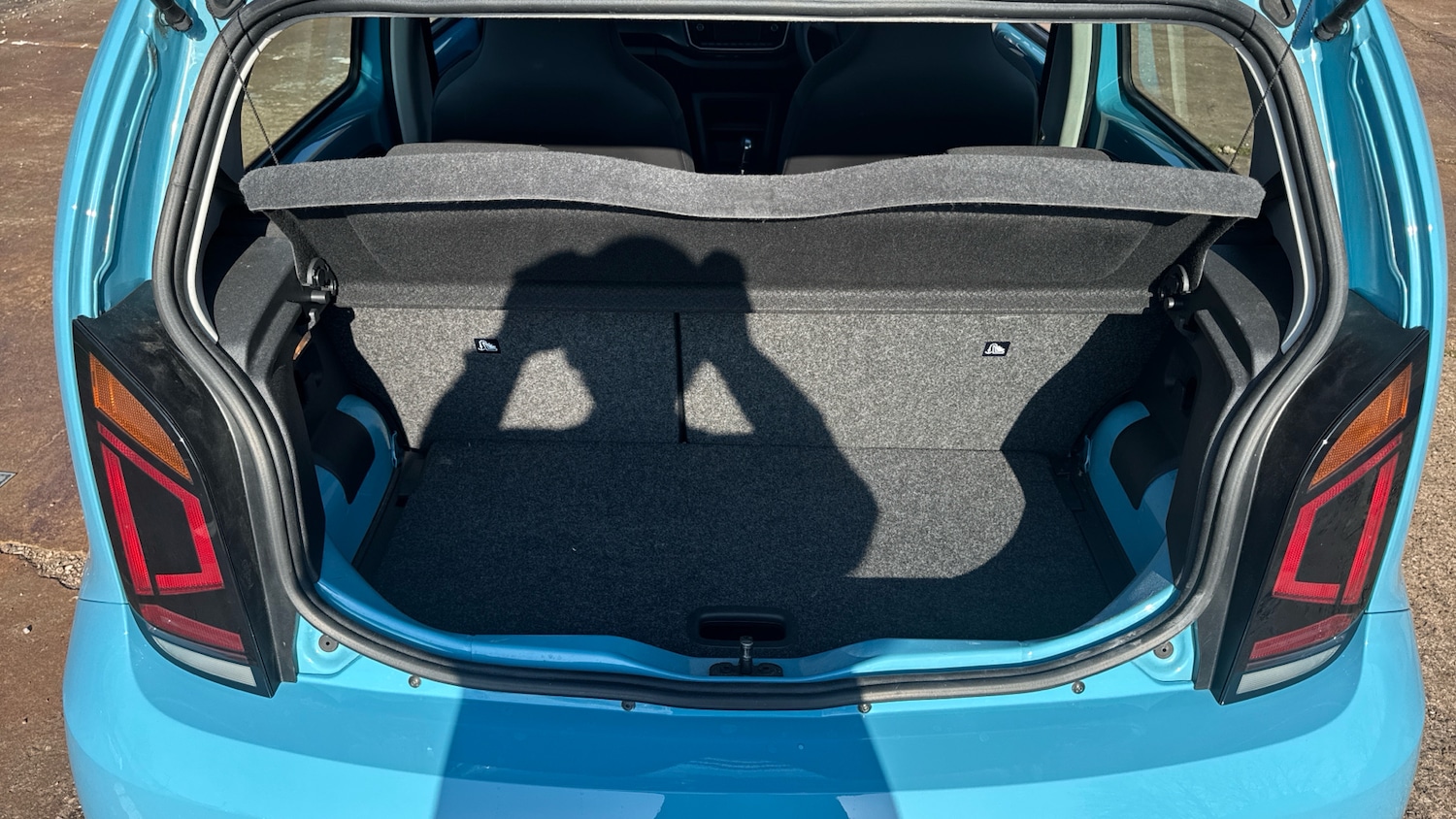 Used Volkswagen up! 2017 for sale - 77760468: Photo 4