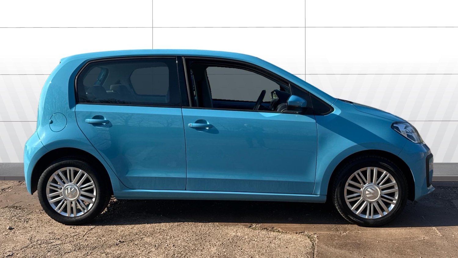 Used Volkswagen up! 2017 for sale - 77760468: Photo 5