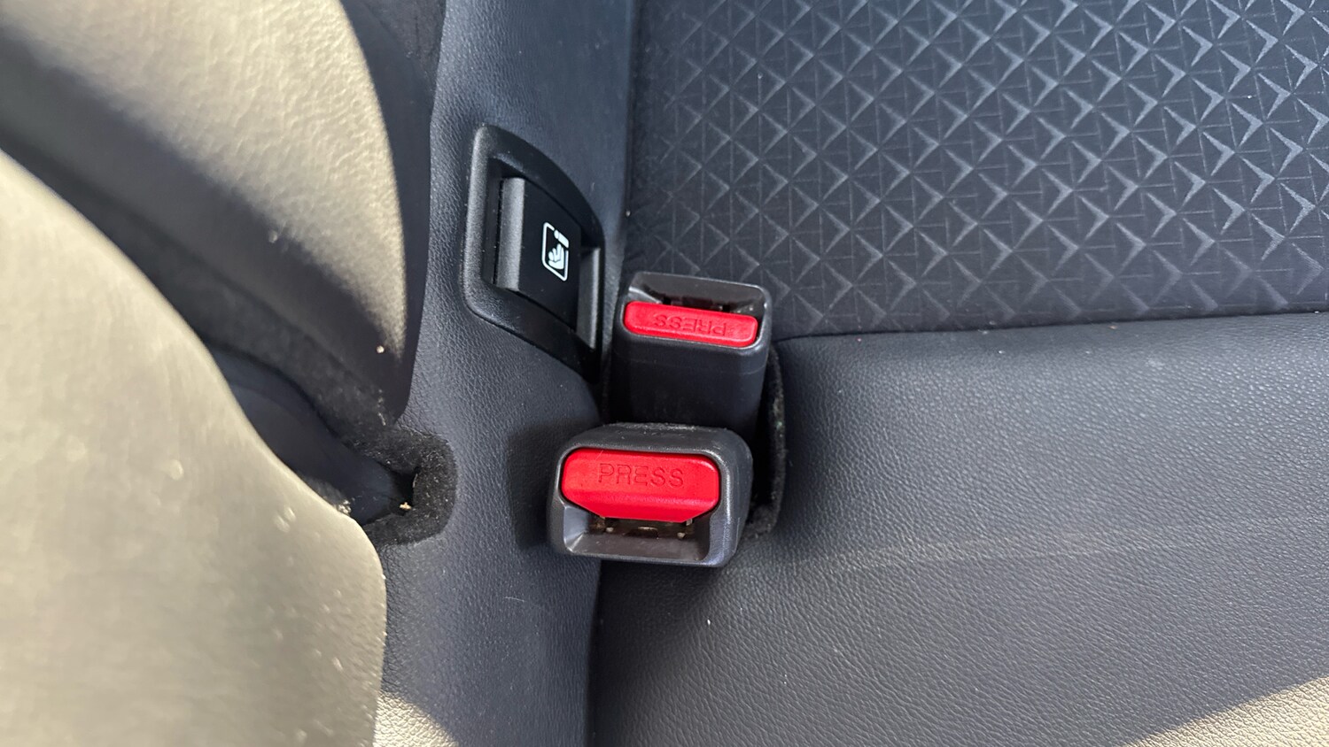 Used Nissan Juke 2023 for sale - 77945309: Photo 17