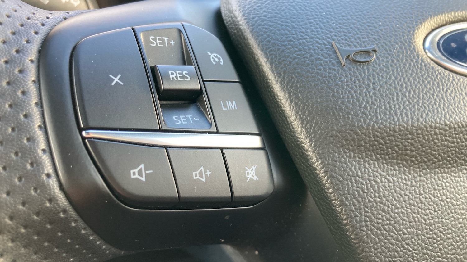 Used Ford Kuga 2023 for sale - 76504863: Photo 33