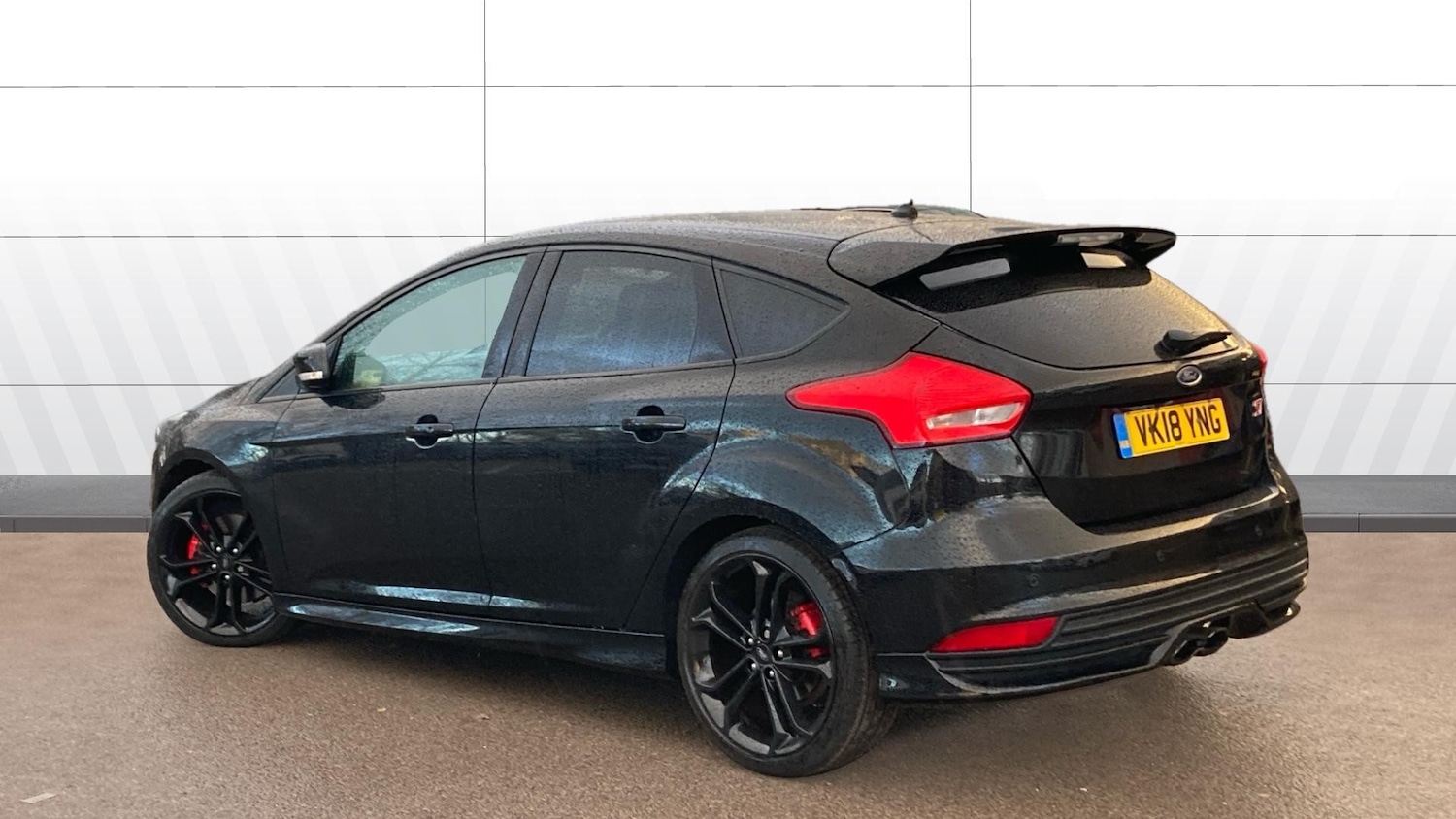 Used Ford Focus 2018 for sale - 76948878: Photo 2