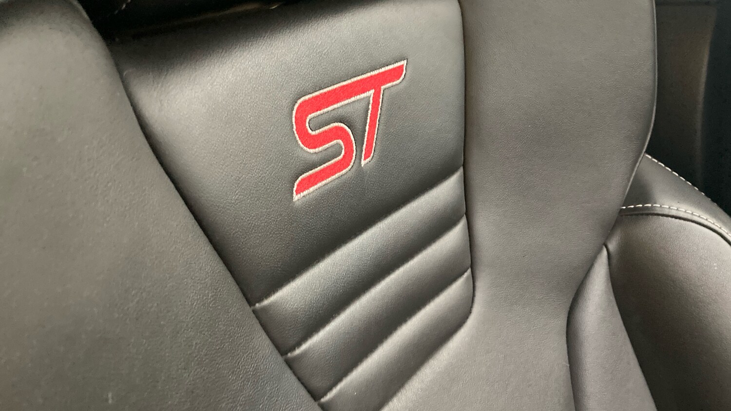 Used Ford Focus 2018 for sale - 76948878: Photo 34