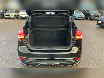 Used Ford Focus 2018 for sale - 76948878: Photo