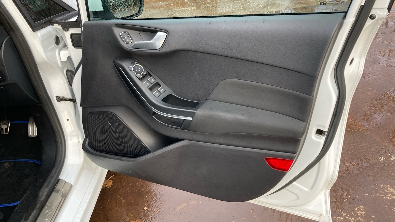 Used Ford Fiesta 2020 for sale - 76693185: Photo 40