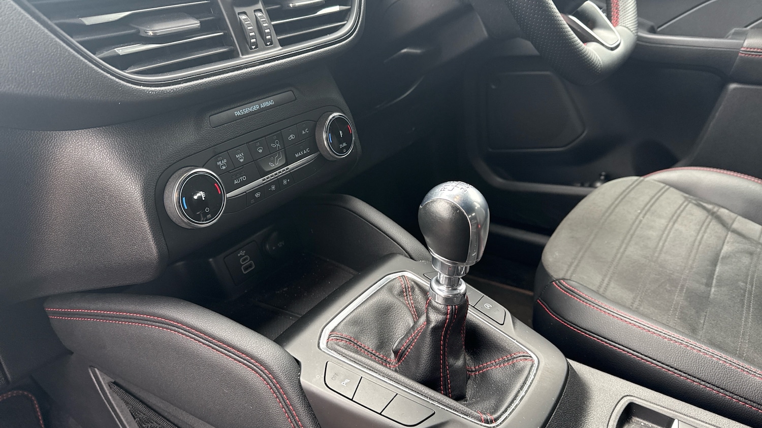 Used Ford Kuga 2023 for sale - 77848829: Photo 13