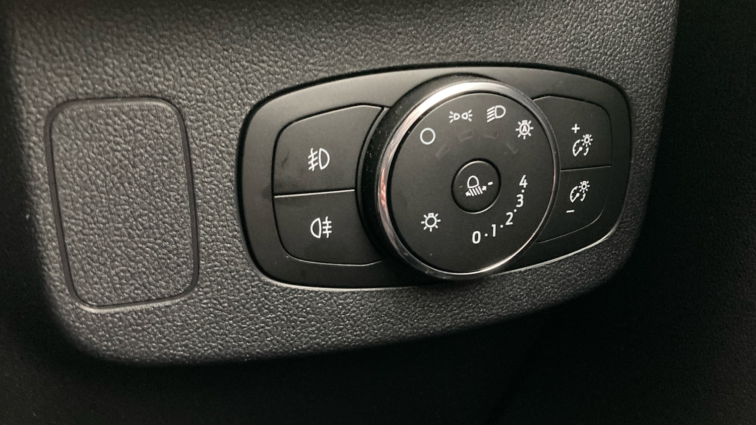 Used Ford Puma 2024 for sale - 77147893: Photo 34