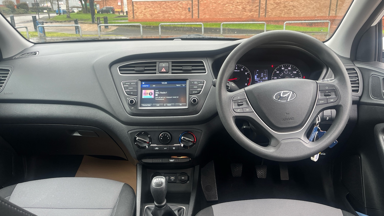 Used Hyundai i20 2018 for sale - 77616636: Photo 10