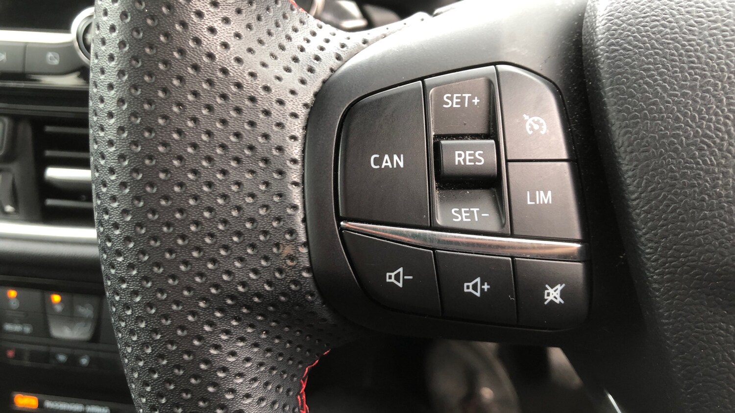 Used Ford Puma 2024 for sale - 78218209: Photo 24