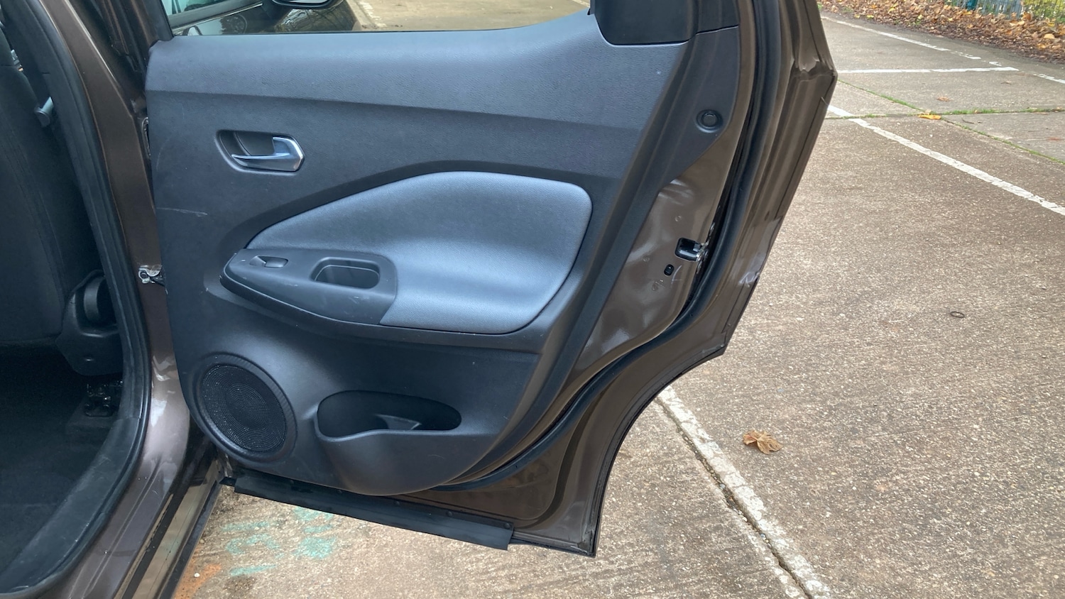 Used Nissan Juke 2022 for sale - 76421753: Photo 43