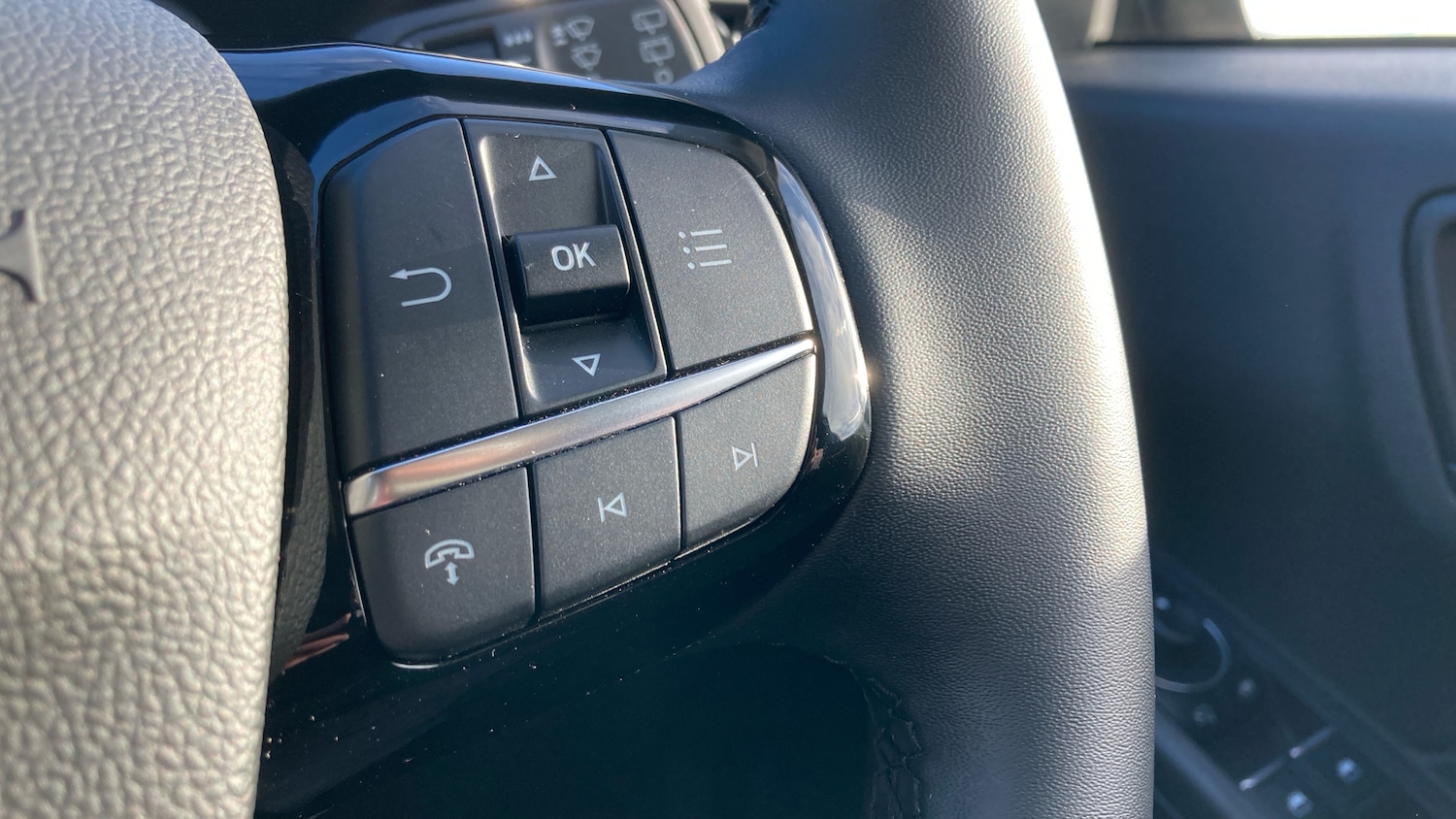 Used Ford Kuga 2025 for sale - 76918132: Photo 29