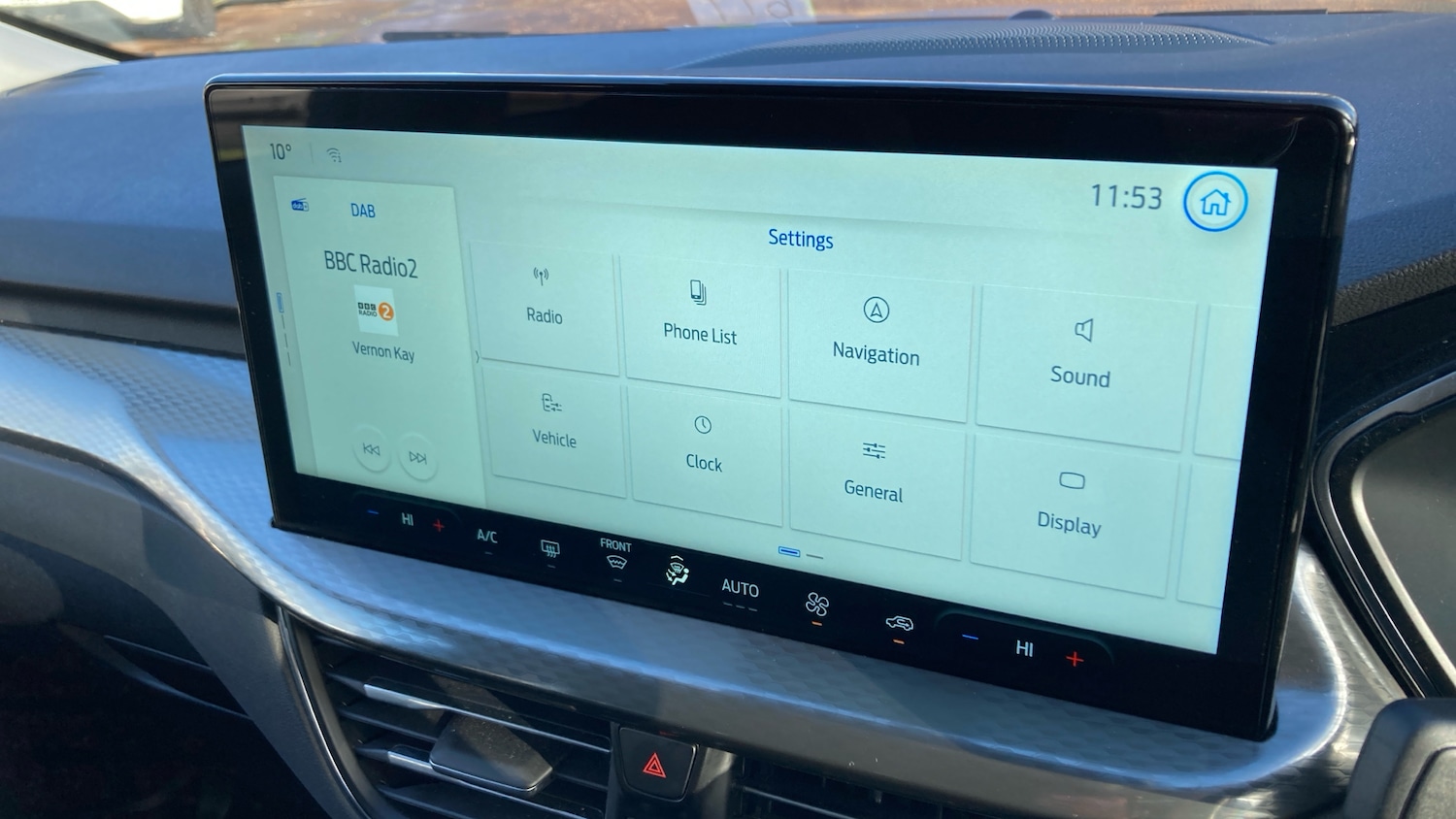 Used Ford Kuga 2025 for sale - 76918132: Photo 41