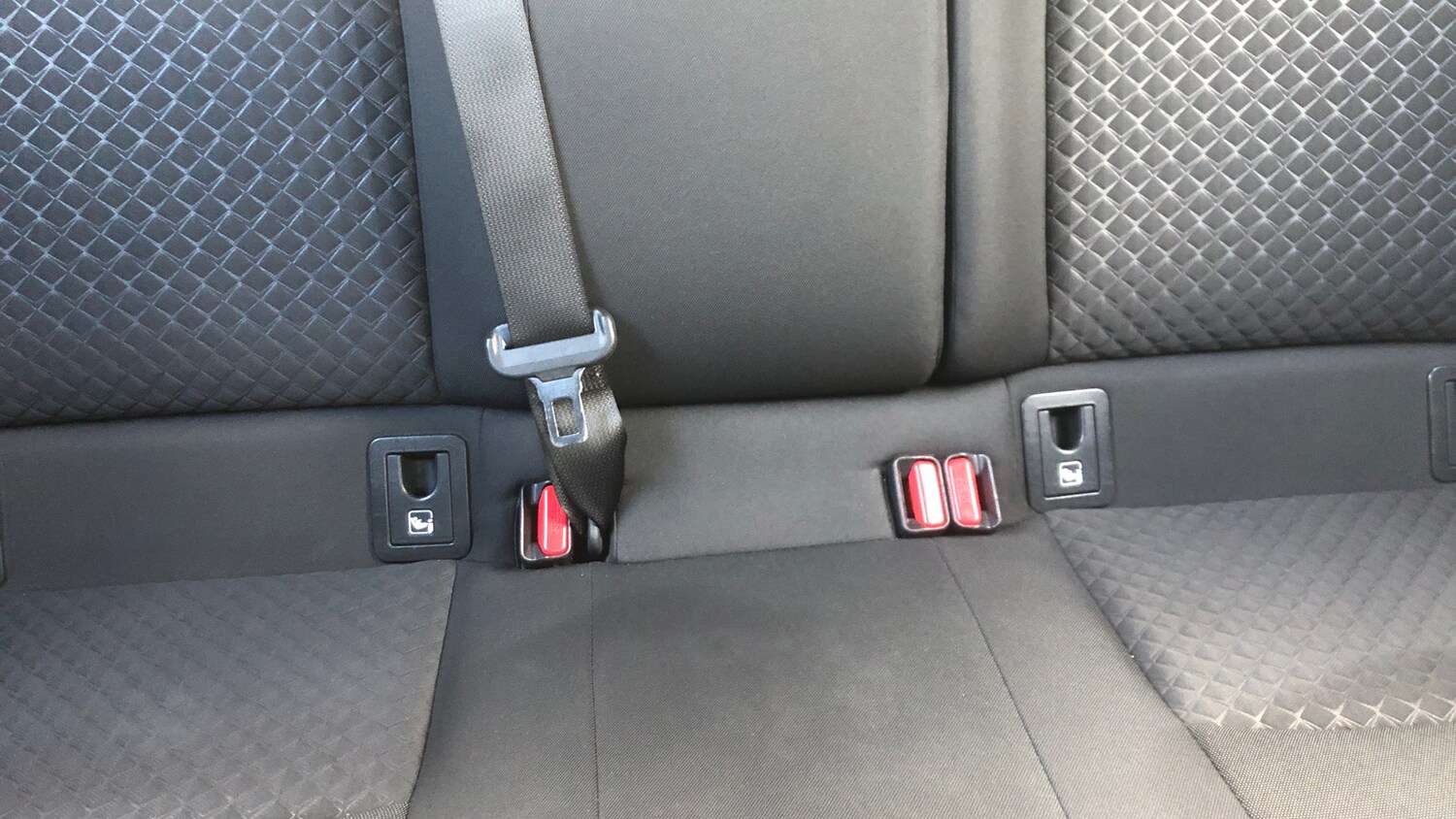 Used Toyota C-HR 2023 for sale - 78011475: Photo 17