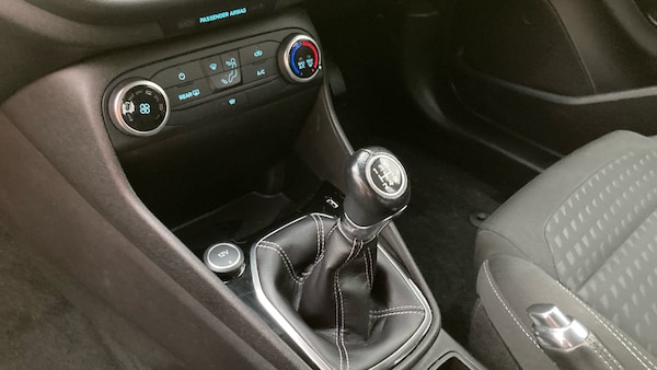 Used Ford Fiesta 2018 for sale - 76329878: Photo 13