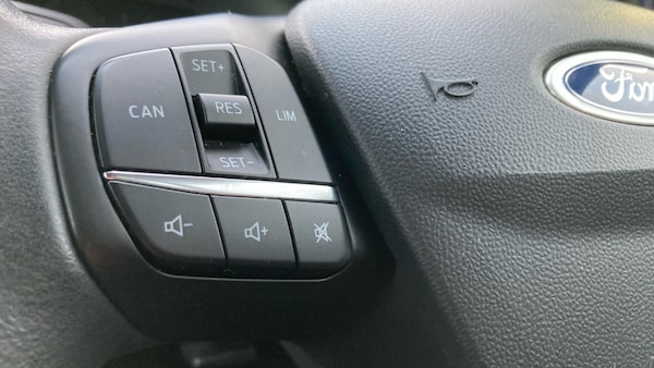 Used Ford Fiesta 2018 for sale - 76329878: Photo 28