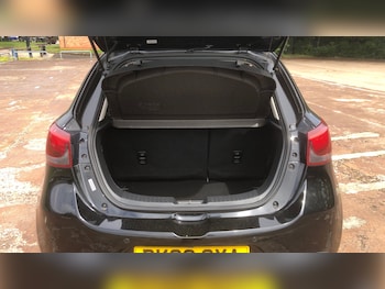 Used Mazda Mazda2 2019 for sale - 78949911: Photo