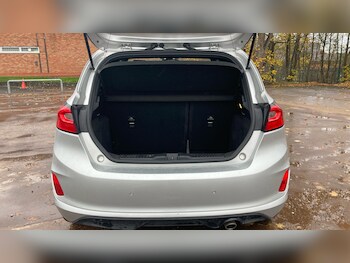 Used Ford Fiesta 2022 for sale - 76477111: Photo