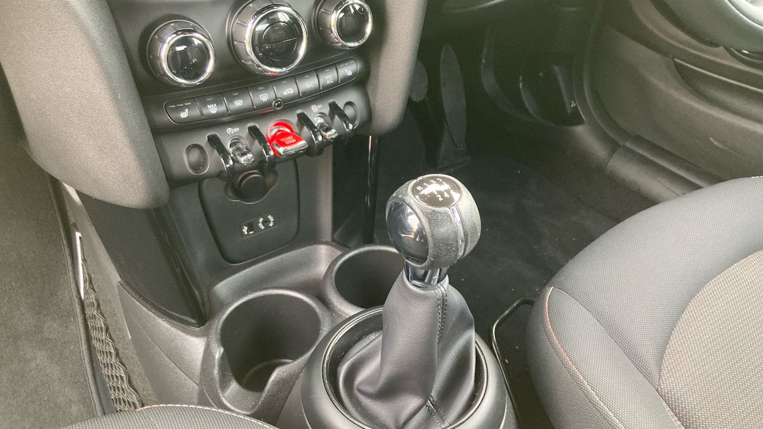 Used MINI Convertible 2017 for sale - 76451792: Photo 13