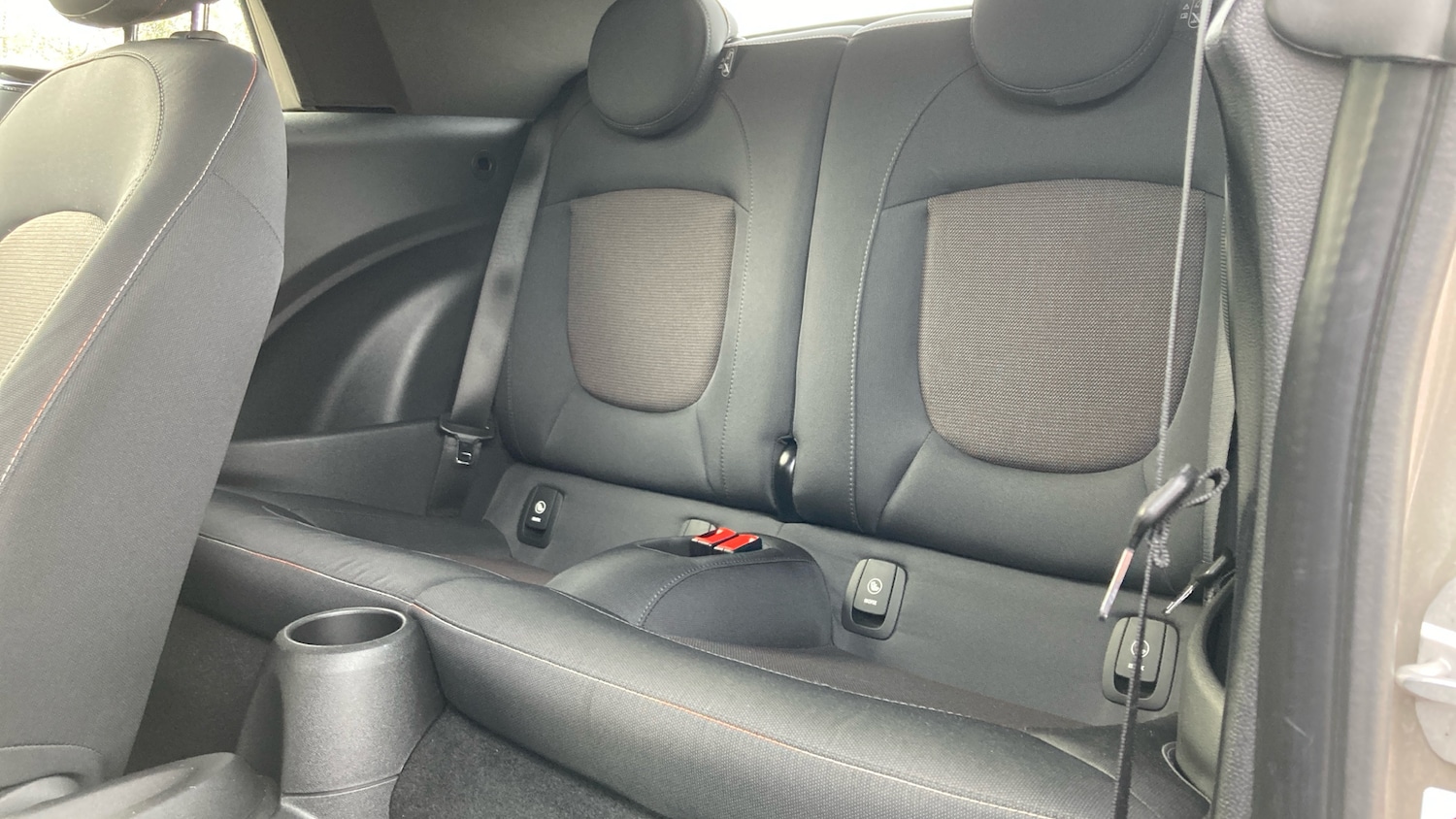 Used MINI Convertible 2017 for sale - 76451792: Photo 16