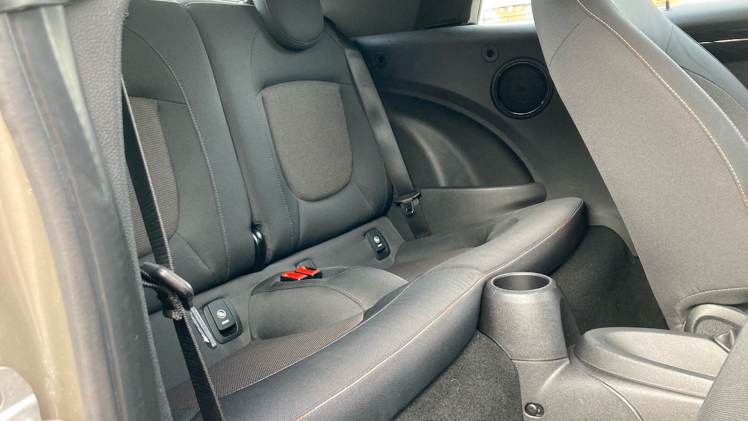 Used MINI Convertible 2017 for sale - 76451792: Photo 35