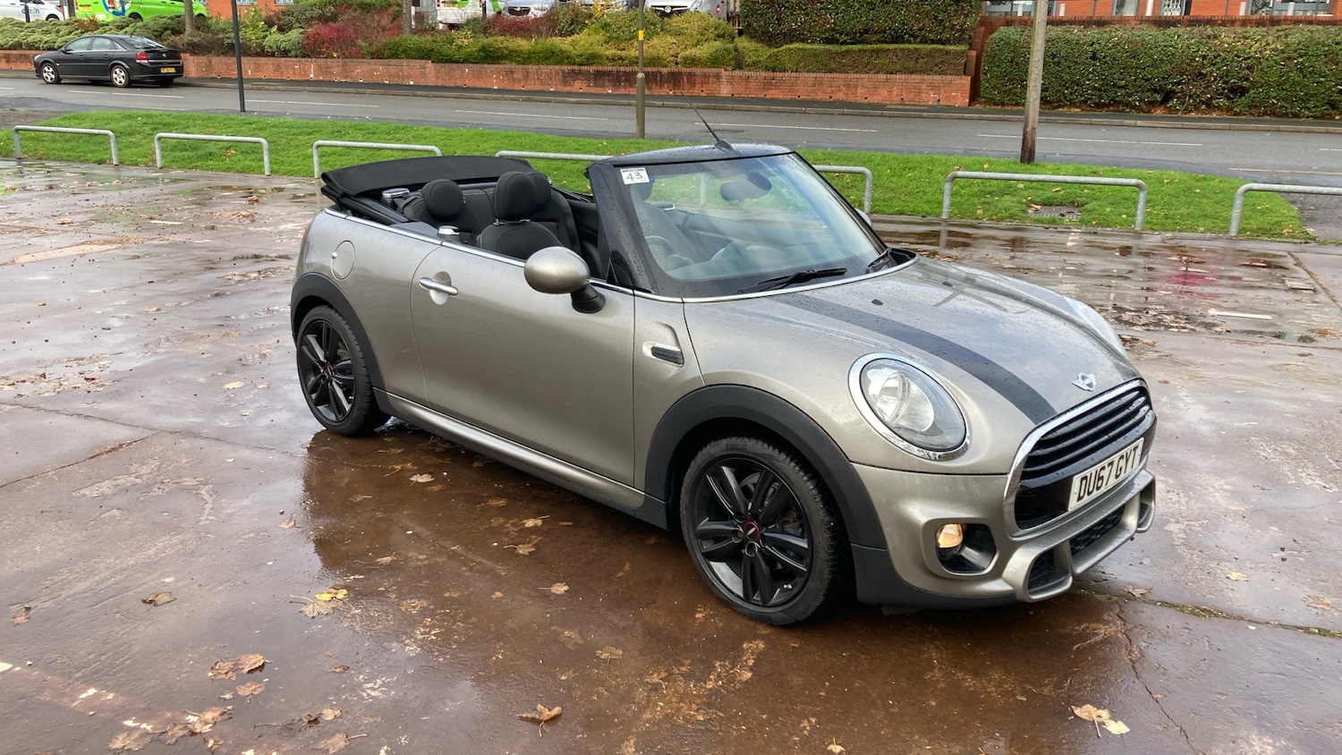 Used MINI Convertible 2017 for sale - 76451792: Photo 51