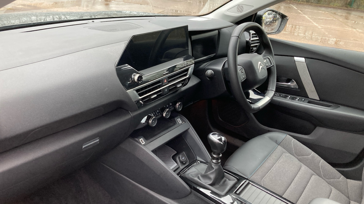 Used Citroen C4 2023 for sale - 77300932: Photo 9