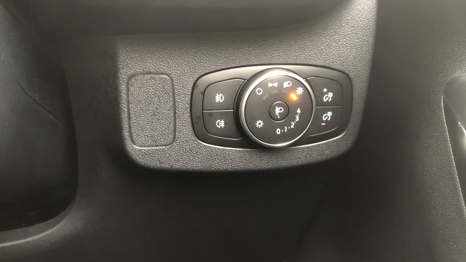 Used Ford Puma 2021 for sale - 78131350: Photo 24