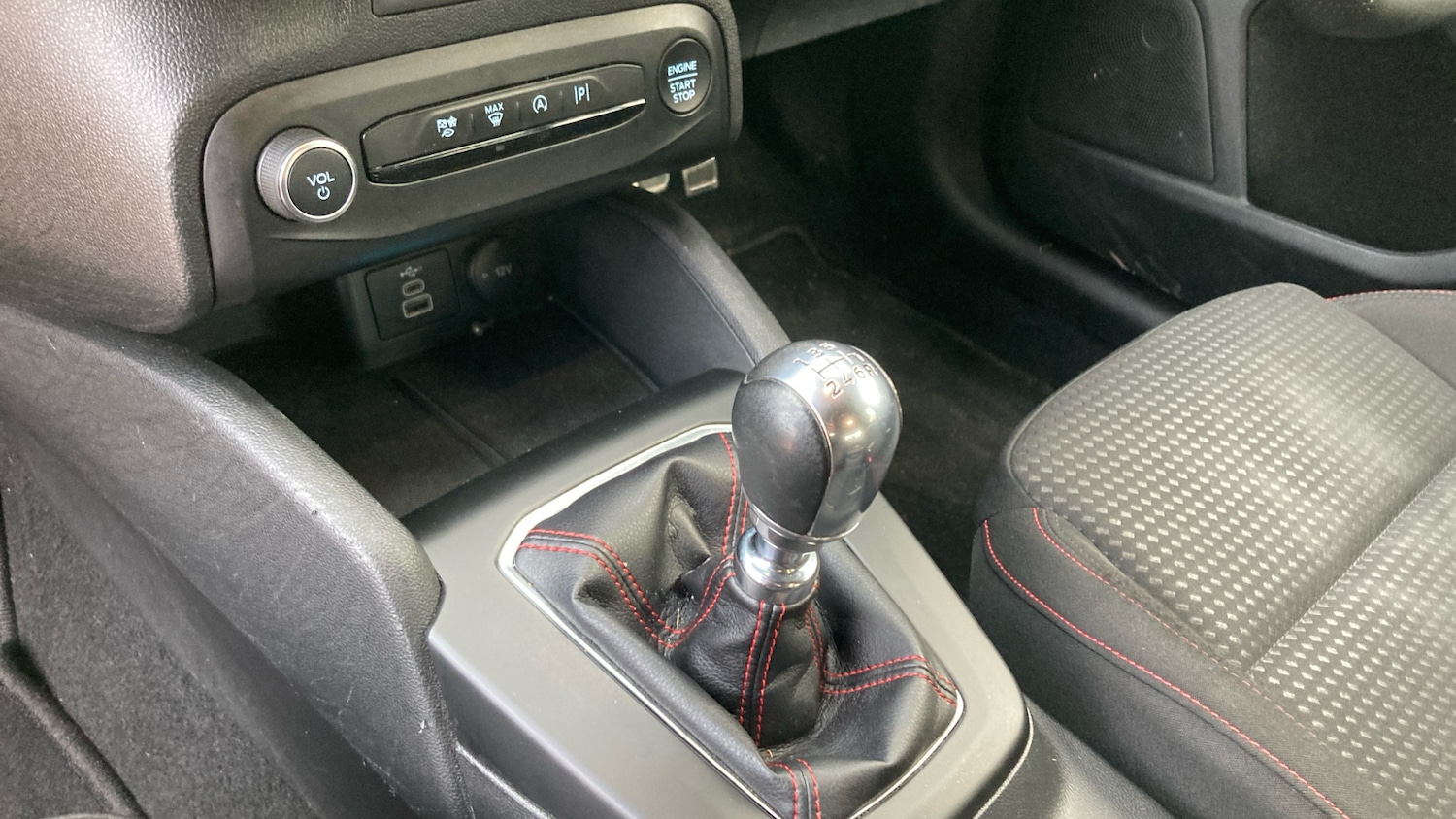 Used Ford Focus 2023 for sale - 76720429: Photo 13