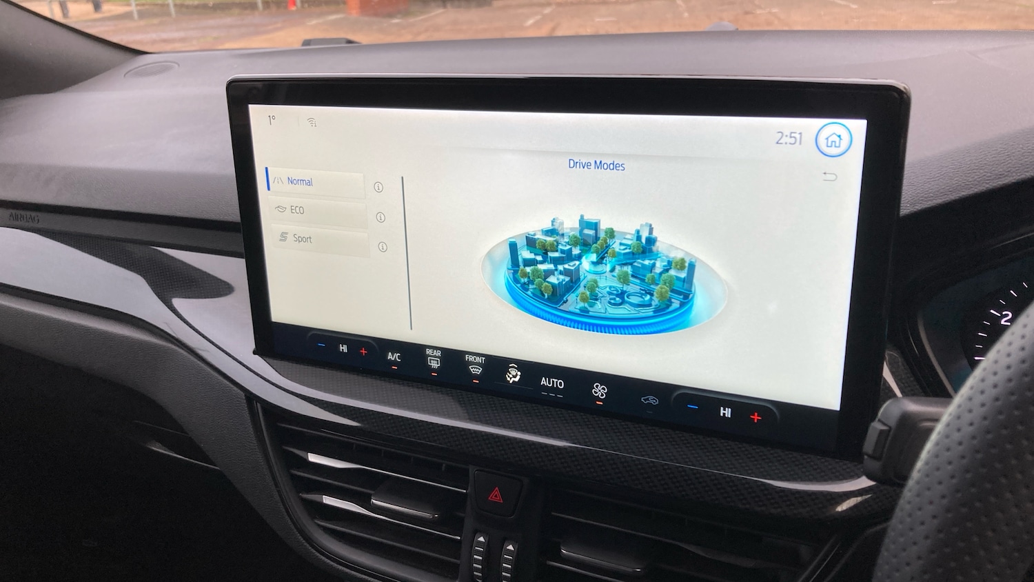 Used Ford Focus 2023 for sale - 76720429: Photo 40